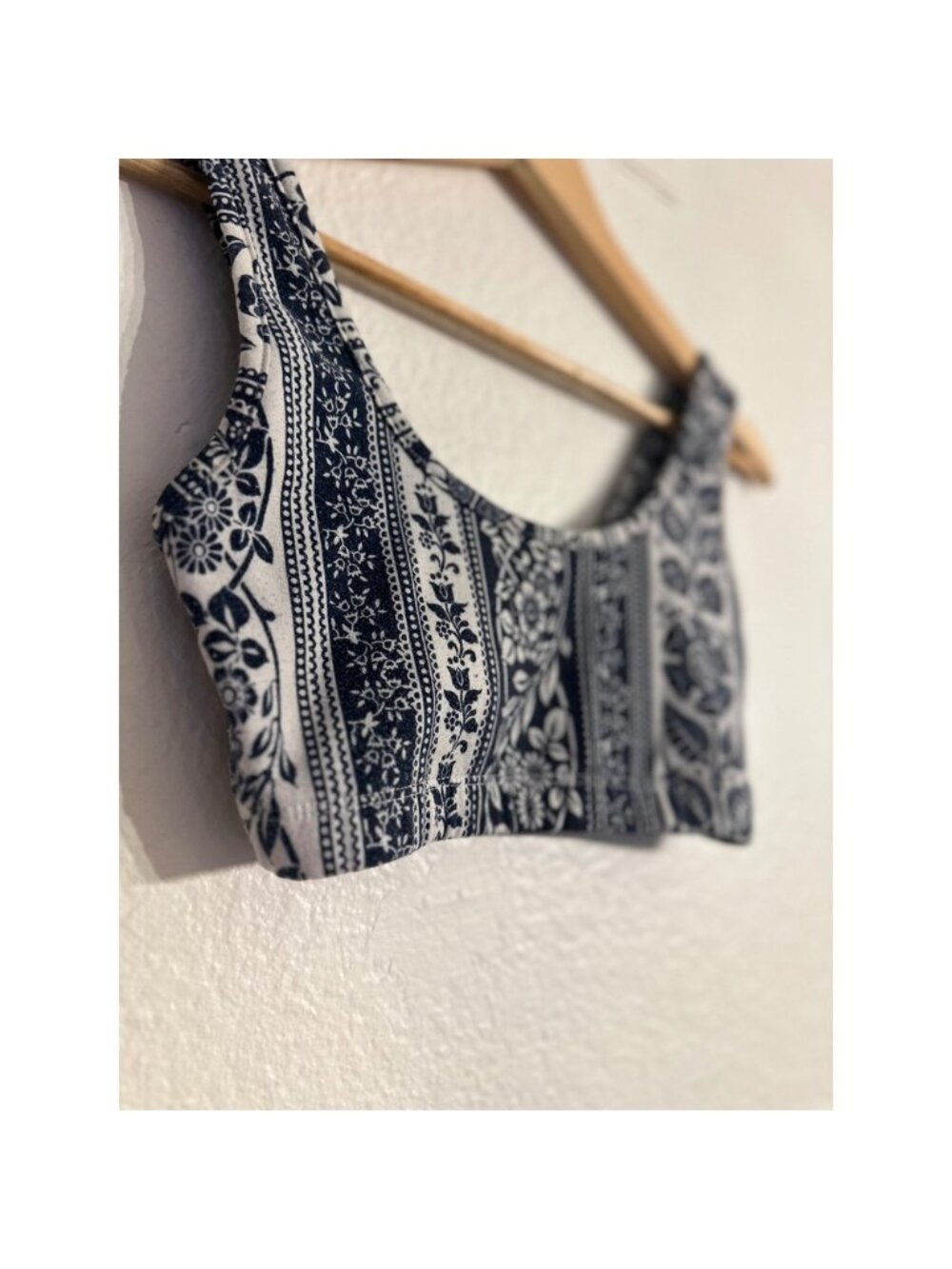 Floral Paisley Crop Top Navy Blue White Boho Festival Tank M - Picture 3 of 6